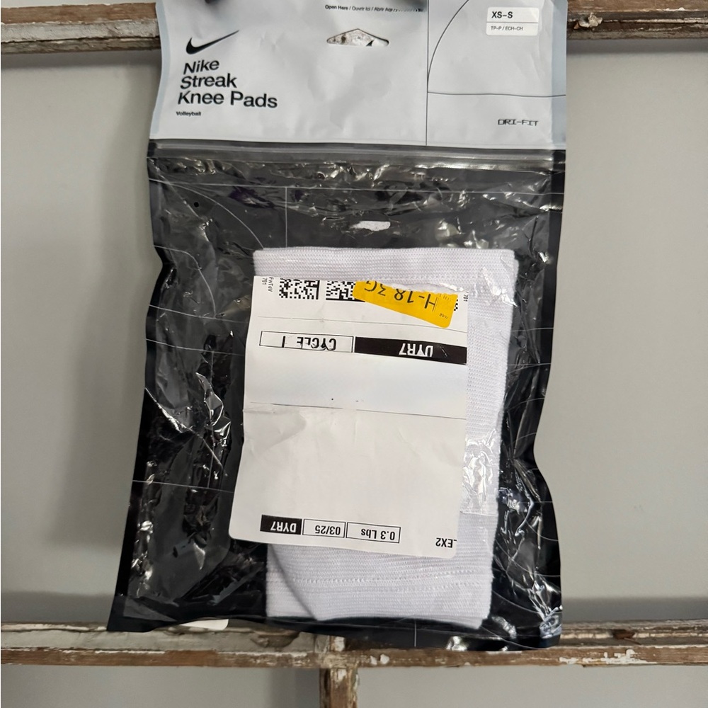 Nike White Streak Knee Pads